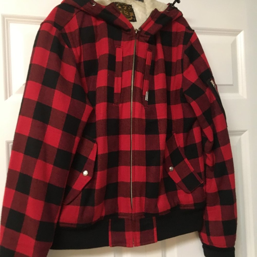 Men's Jacket - Picture 2 of 4